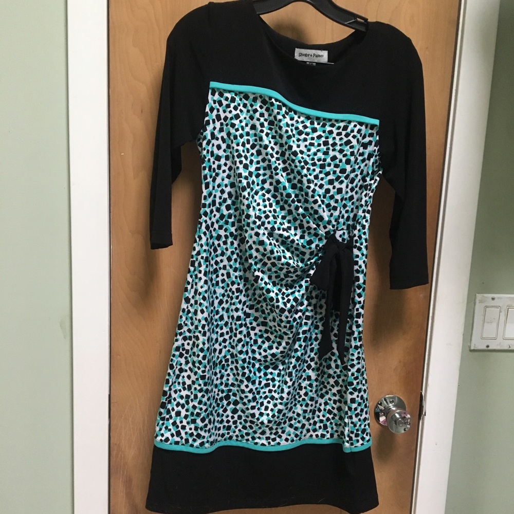 Pretty fit and flare dress!!